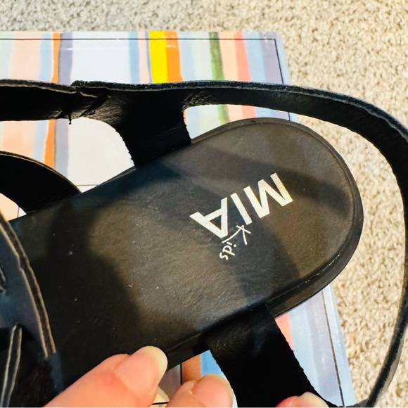 Mia Havien Lugged Sole Strappy Slingback Sandals Women’s Size 8 🎀 NIB - Picture 5 of 7